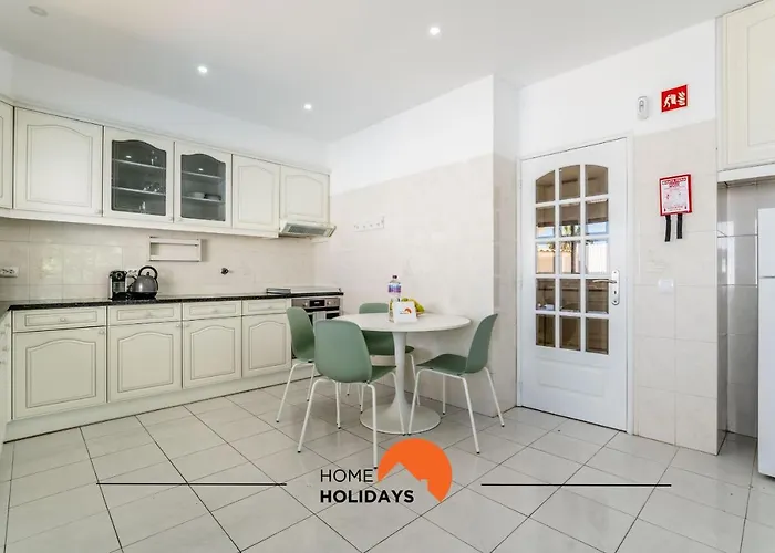 #072 Spacious Villa Perfect Algarve Vila Albufeira