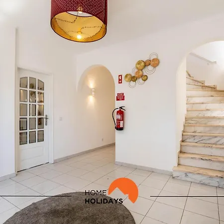 #072 Casa Longa By Holidays Villa *