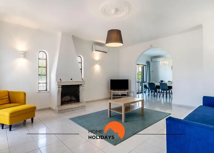 #072 Spacious Villa Perfect Algarve *