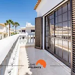 #072 Spacious Perfect Algarve Villa